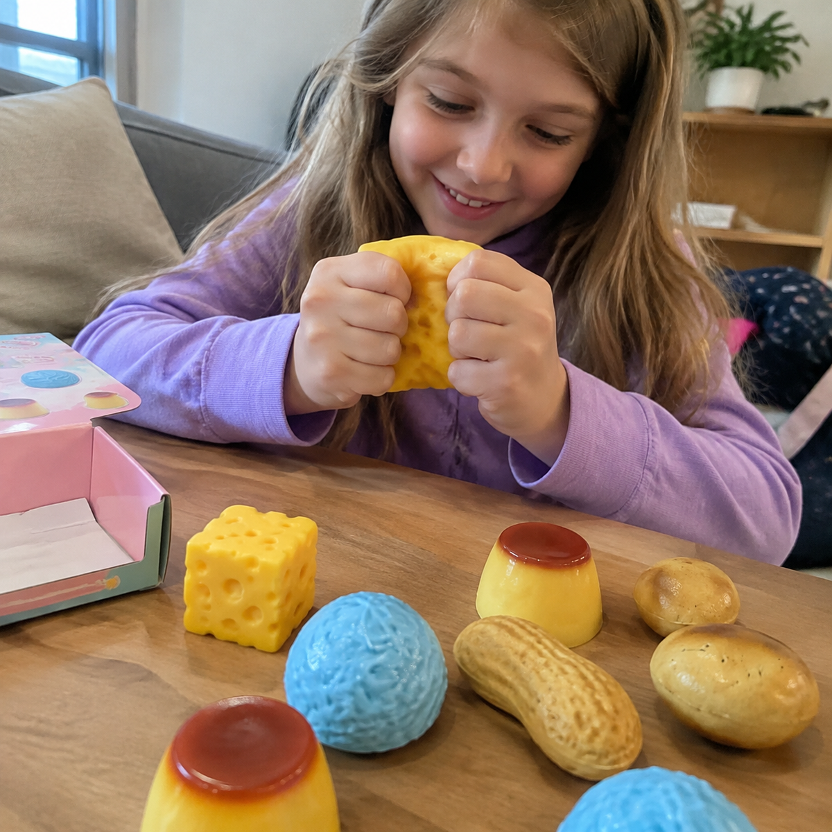 6-Piece Crunchy ASMR Squishies 📦 Free Shipping